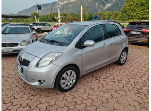TOYOTA YARIS 1.4 D4-D 5 PORTE SOL